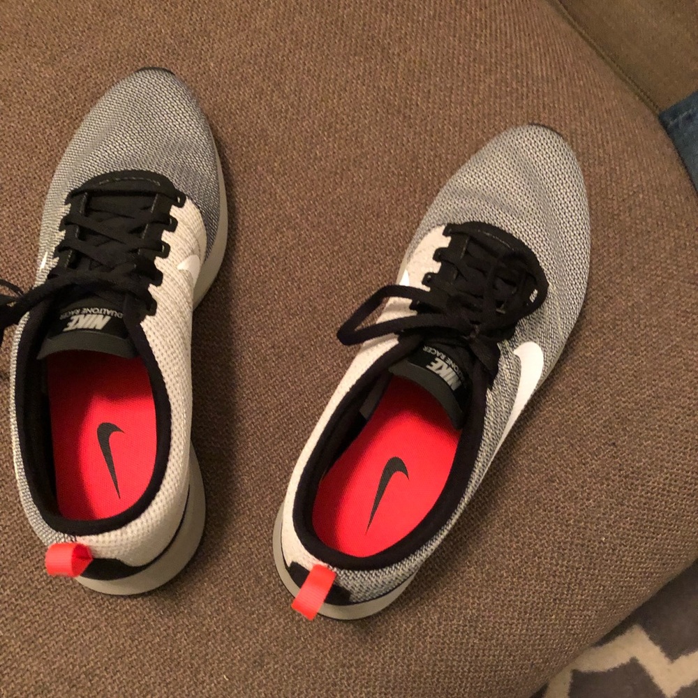 Nike dual tone racer shoes